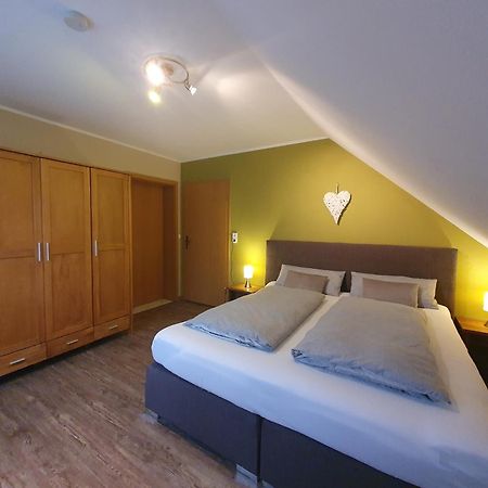 Lindner Ferienwohnungen Und Doppelzimmer Fichtelberg Zewnętrze zdjęcie